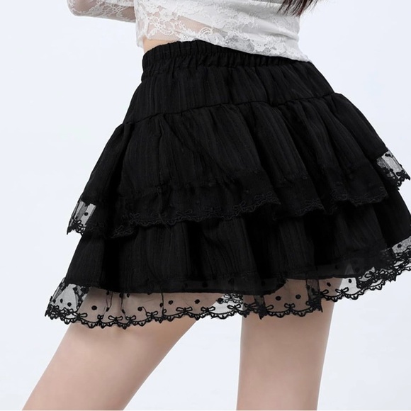 Mini Skirt Lace Double Layer with Shorts Under by kakarin choyx New size XXL - Picture 3 of 5